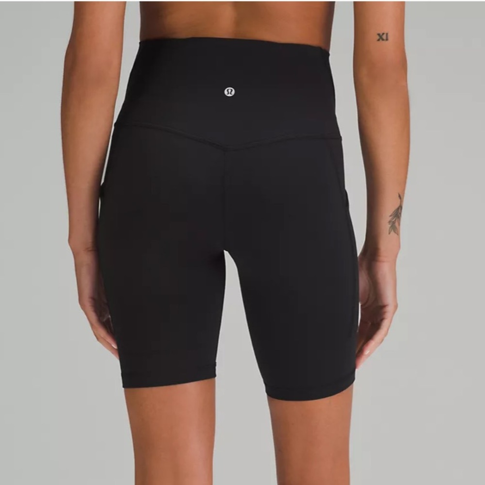NWT lululemon Align™ High-Rise Short with Pockets 8” - Size 4